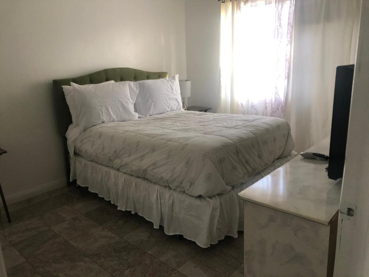 Casa de férias 6 Bedrooms 3 Bathrooms Pool Los Angeles