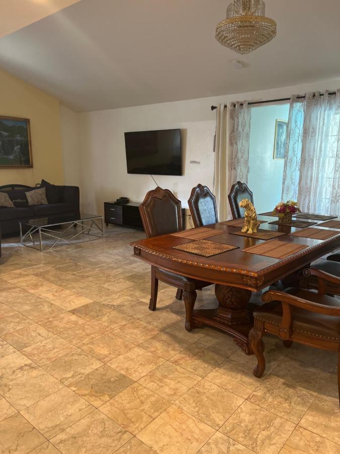 6 Bedrooms 3 Bathrooms Pool Casa de férias *