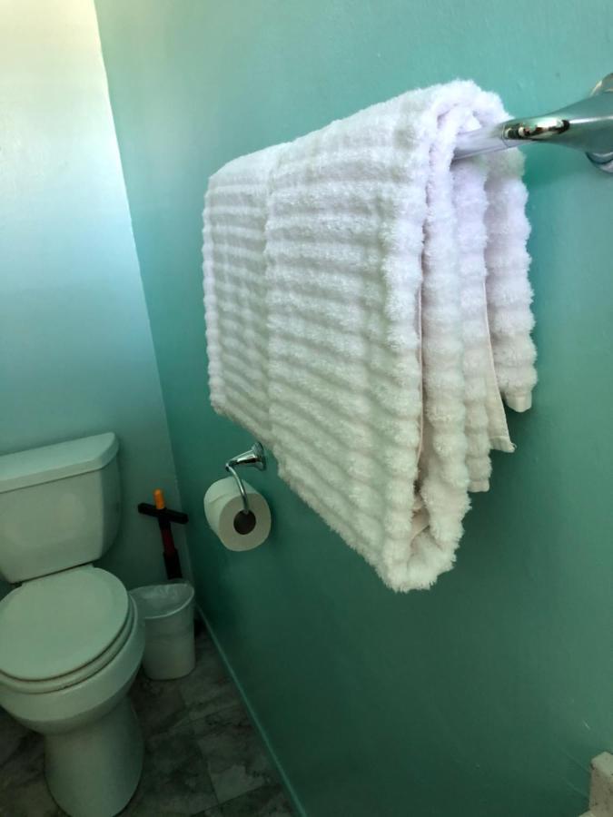 Сasa de vacaciones 6 Bedrooms 3 Bathrooms Pool Los Ángeles